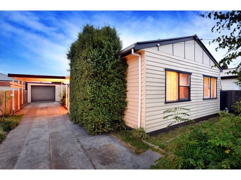 1 Grafton street, St Albans Park VIC 3219