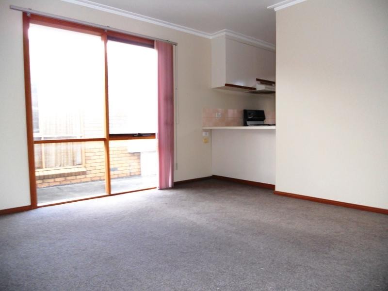 2/107 Torquay Road, Grovedale VIC 3216