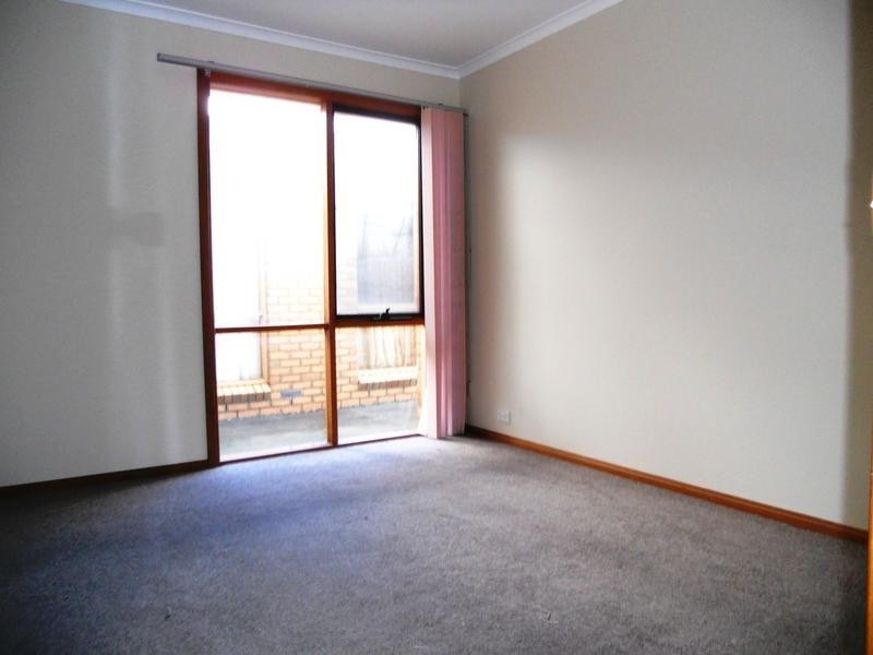 2/107 Torquay Road, Grovedale VIC 3216