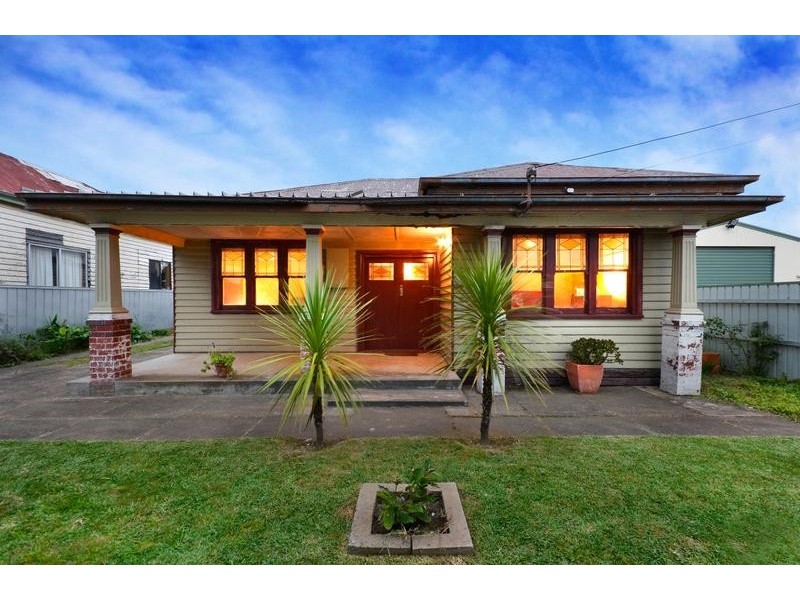 60 Roseneath Street, North Geelong VIC 3215