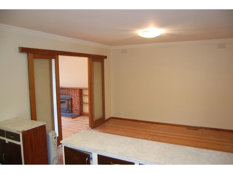 4 Glengate Street, Hamlyn Heights VIC 3215