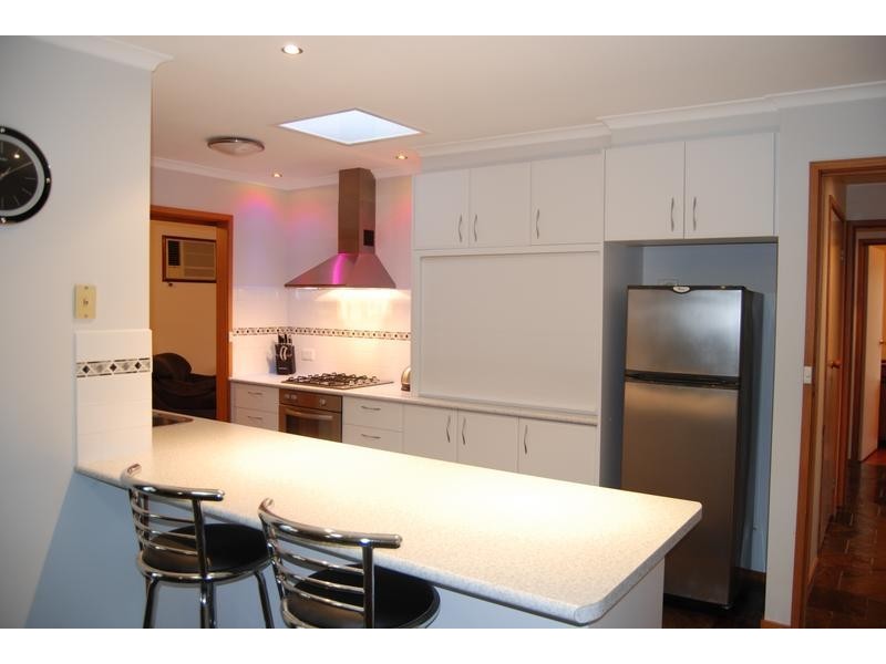 28 Orbit Drive, Whittington VIC 3219