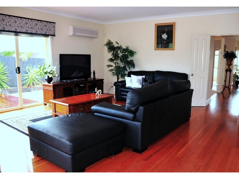 36 Kyeema Ave, Highton VIC 3216