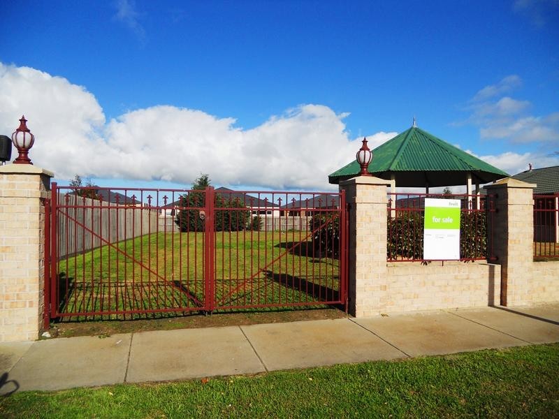 16 Manikato court, Geelong VIC 3220