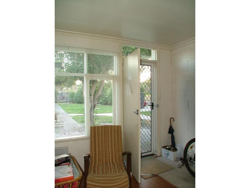 3/27 Derby Road, Herne Hill VIC 3218