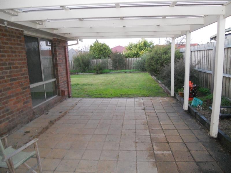 301 Wilson Road, St Albans Park VIC 3219