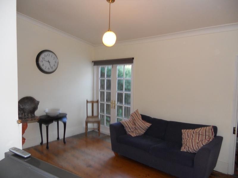 14 Breakwater Road, East Geelong VIC 3219