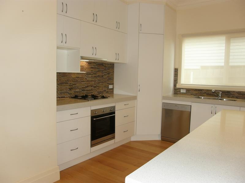 122 West Fyans Street, Newtown VIC 3220