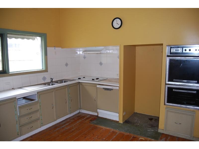 53 The Esplanade, North Shore VIC 3214