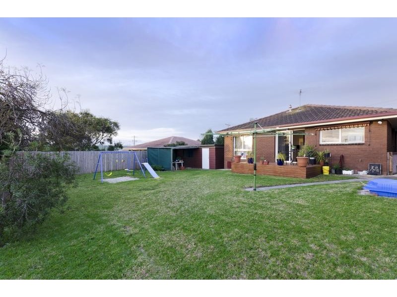 24 Coolabah Drive, Grovedale VIC 3216