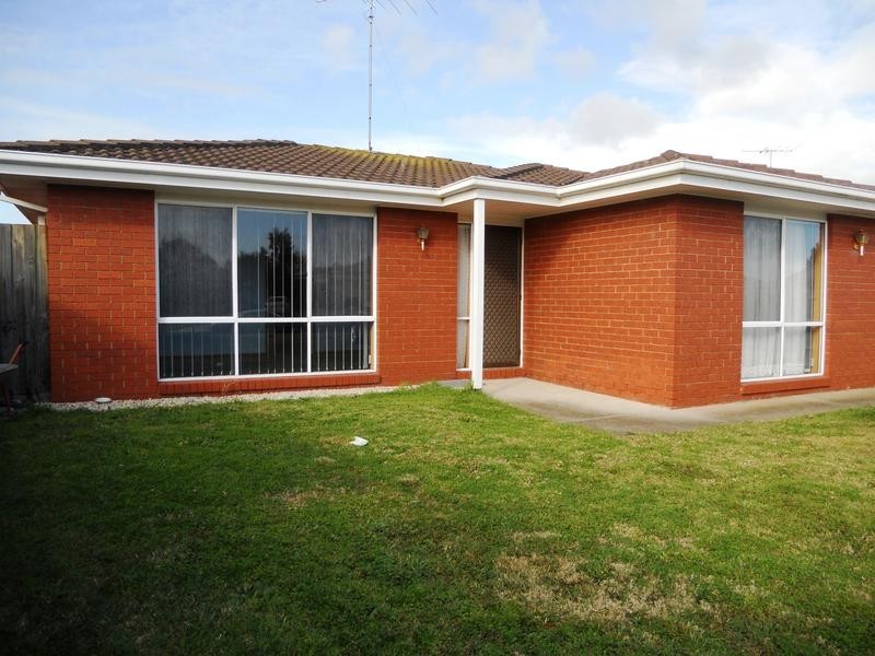 2 Wesona Place, Grovedale VIC 3216