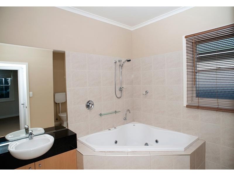 1 Gilmartin Street, Colac VIC 3250