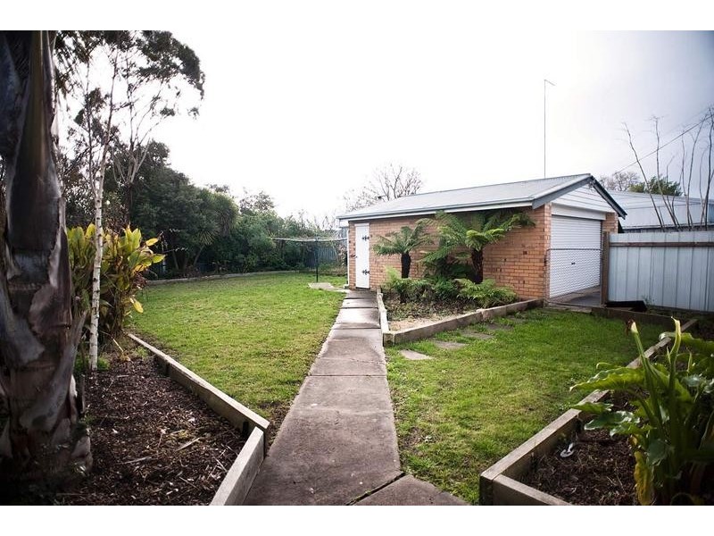 1 Gilmartin Street, Colac VIC 3250