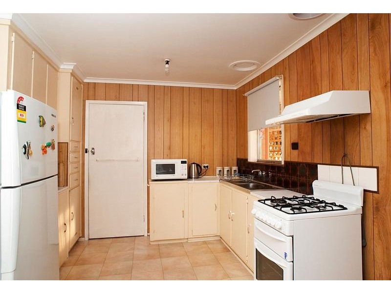 29 Sinclair Street, Colac VIC 3250