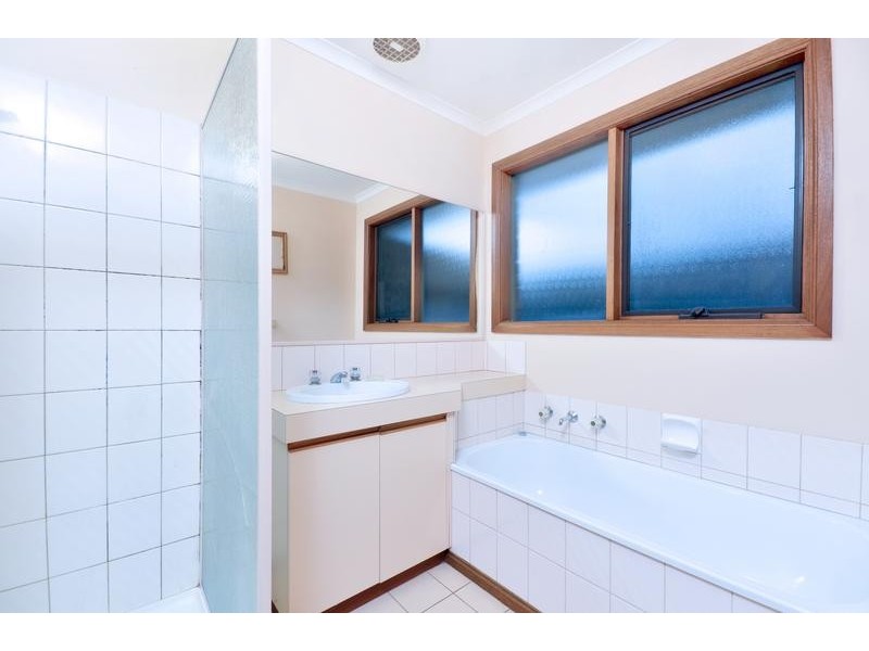 2/107 Torquay Road, Grovedale VIC 3216