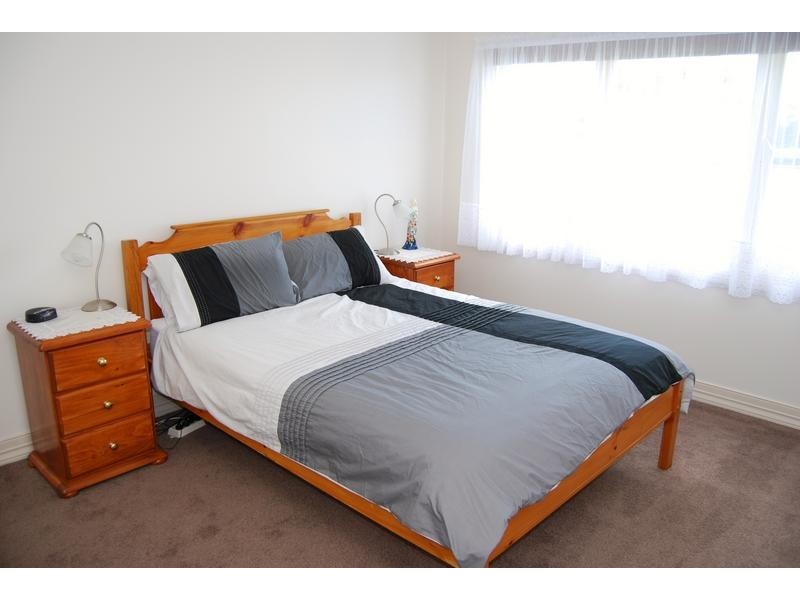 40 St Albans Road, East Geelong VIC 3219