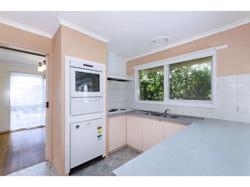 15 Moruya Dve, Grovedale VIC 3216