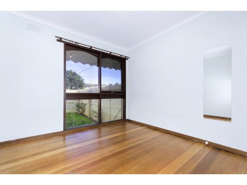 15 Moruya Dve, Grovedale VIC 3216