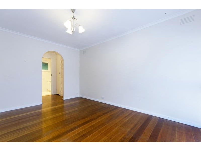 15 Moruya Dve, Grovedale VIC 3216