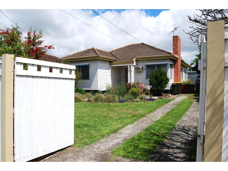 88 Vines Road, Hamlyn Heights VIC 3215