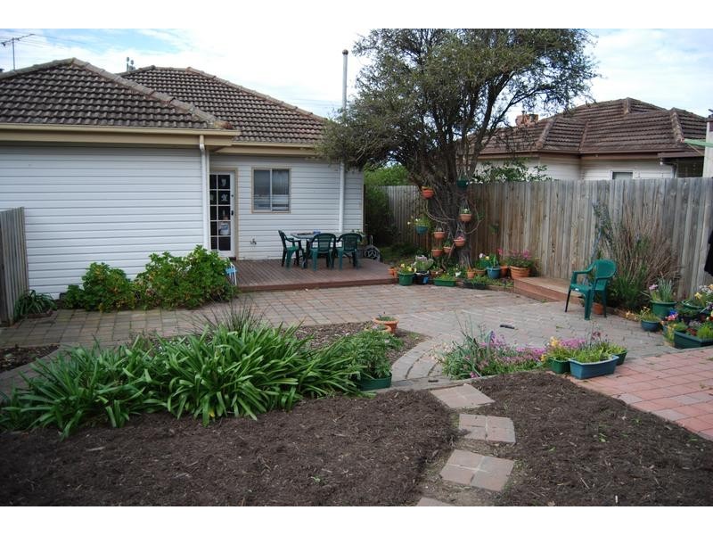 88 Vines Road, Hamlyn Heights VIC 3215