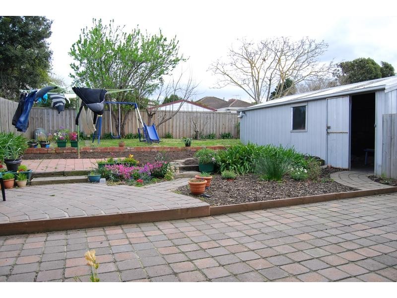 88 Vines Road, Hamlyn Heights VIC 3215