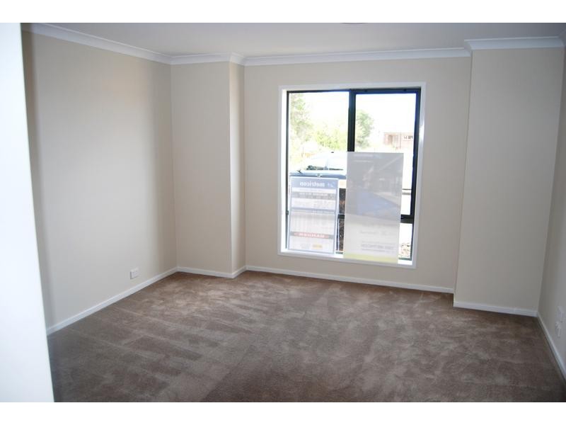 28 Macfarlane Street, Marshall VIC 3216