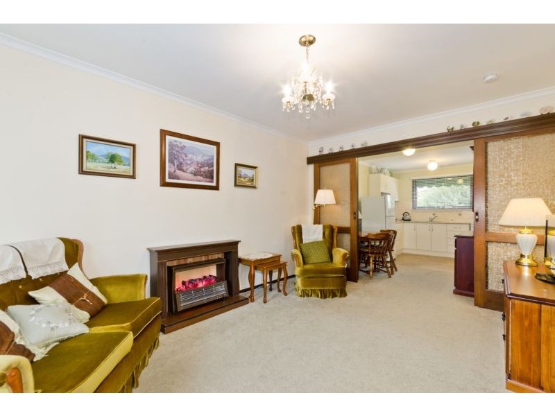 4/50 Hibiscus Cres, Newcomb VIC 3219