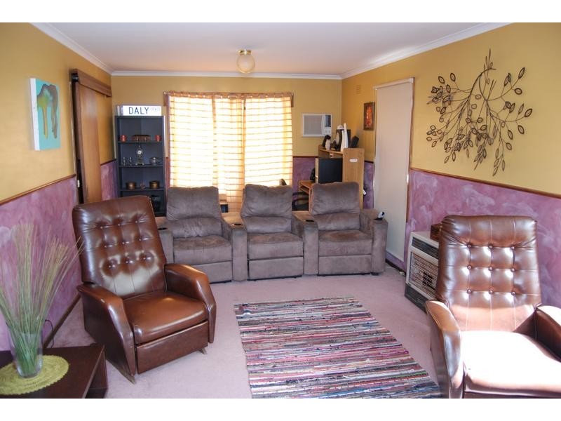 17 Dolphin Crt, Ocean Grove VIC 3226