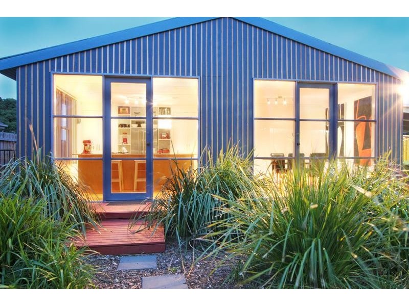 9 Itkeston Street, Herne Hill VIC 3218