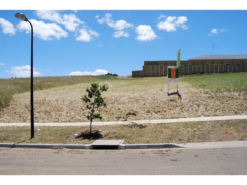 112 Province Boulevard, Highton VIC 3216