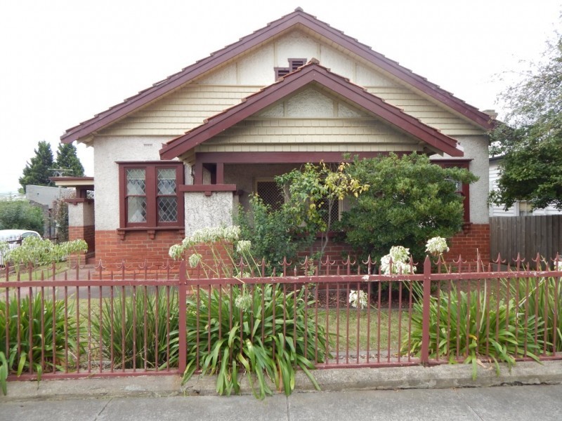 30 Villamanta Street, Geelong West VIC 3218