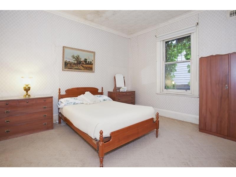 38 Nantes Street, Newtown VIC 3220