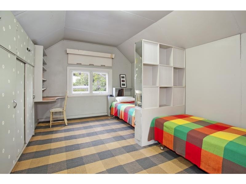 38 Nantes Street, Newtown VIC 3220