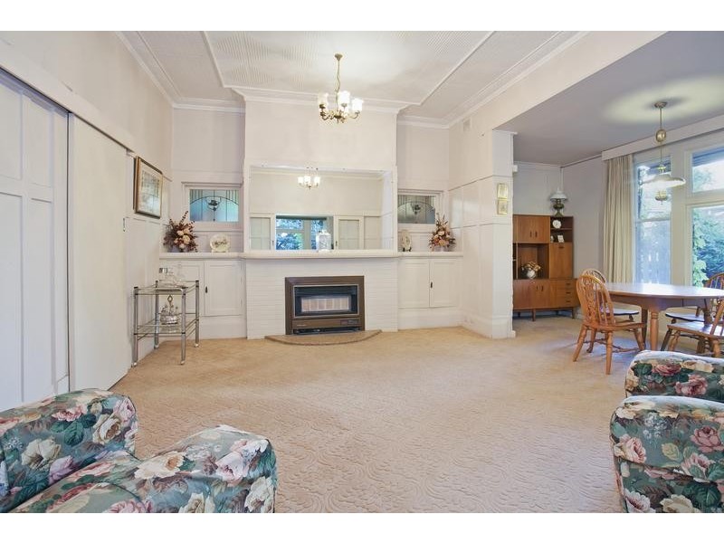 38 Nantes Street, Newtown VIC 3220