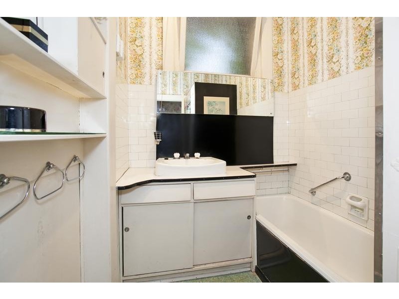 38 Nantes Street, Newtown VIC 3220