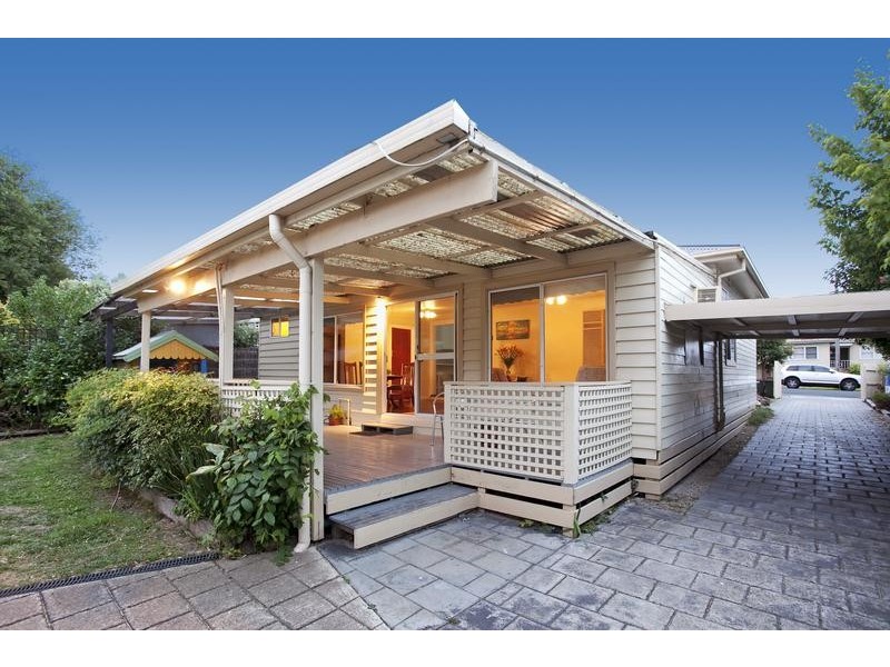 65 Sydenham Ave, Manifold Heights VIC 3218