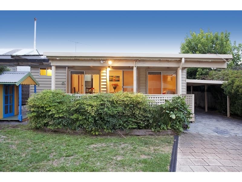 65 Sydenham Ave, Manifold Heights VIC 3218