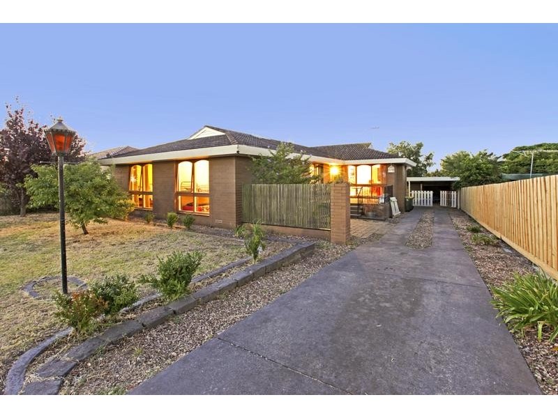 92 Heyers Rd, Grovedale VIC 3216