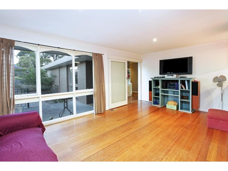 92 Heyers Rd, Grovedale VIC 3216