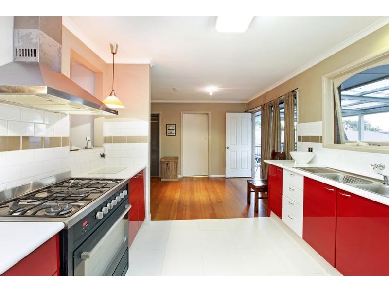 92 Heyers Rd, Grovedale VIC 3216