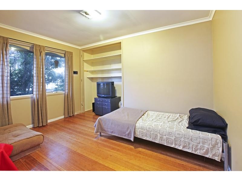 92 Heyers Rd, Grovedale VIC 3216