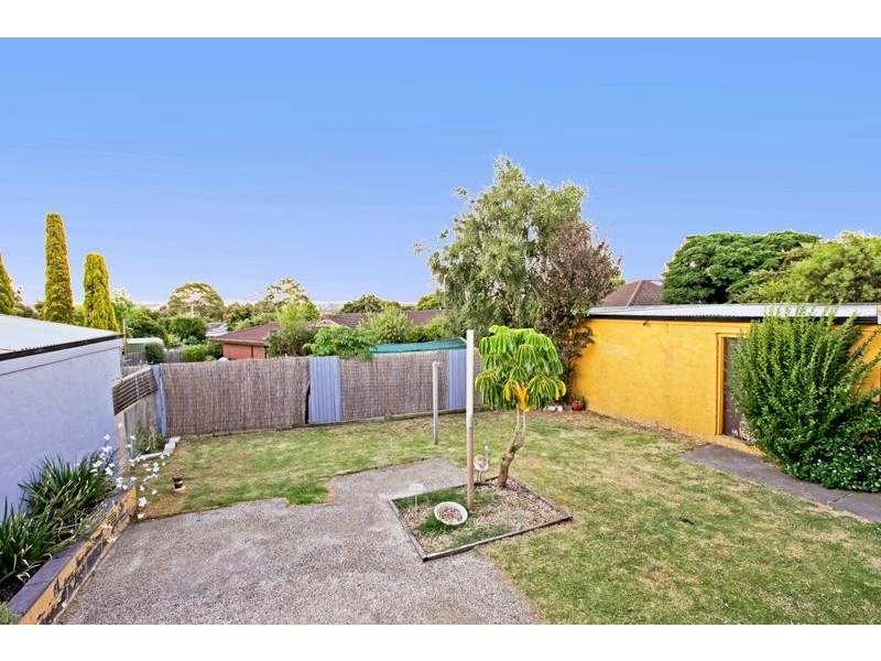 92 Heyers Rd, Grovedale VIC 3216