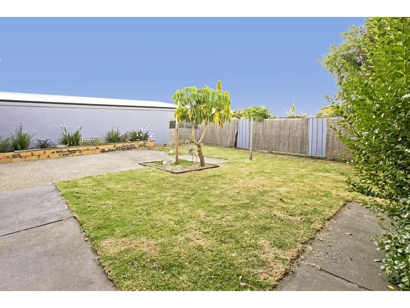 92 Heyers Rd, Grovedale VIC 3216