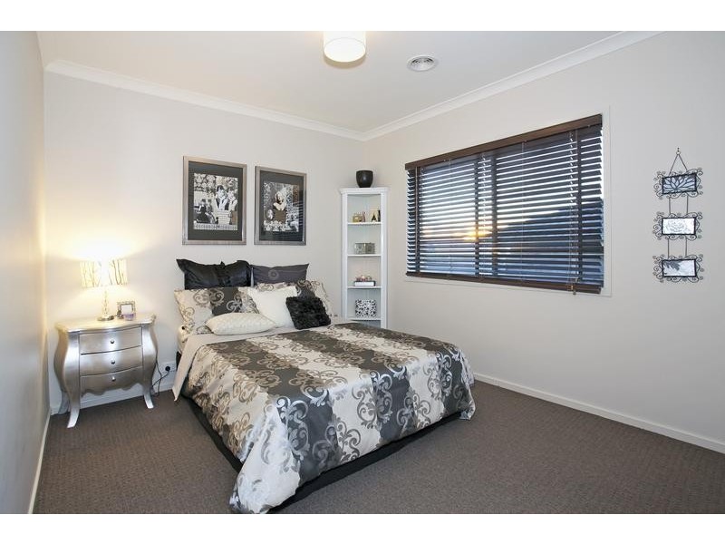 70 Ferguson Road, Leopold VIC 3224