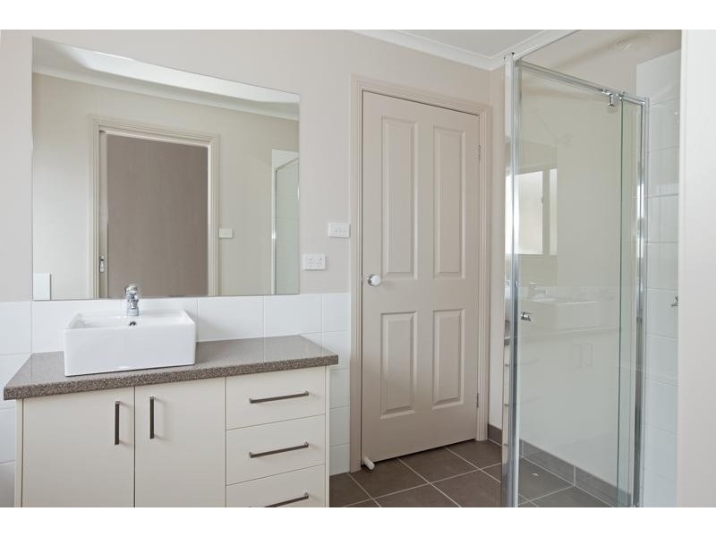 2/3-5 Dardell Crt, Norlane VIC 3214