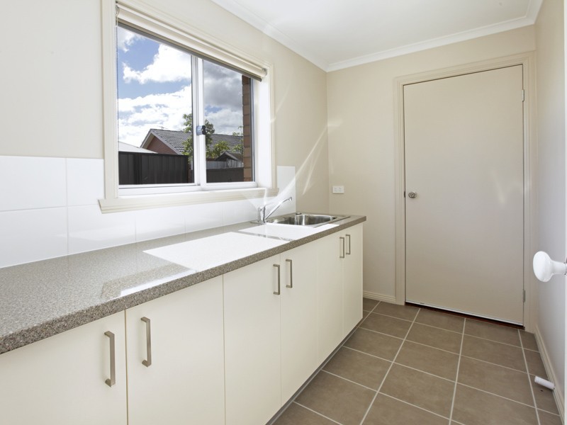 3/3-5 Dardell Crt, Norlane VIC 3214