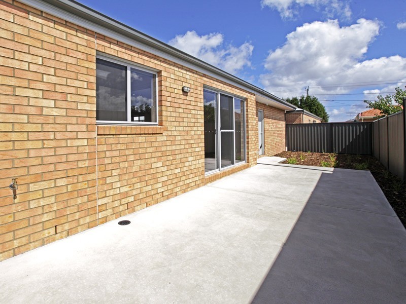 3/3-5 Dardell Crt, Norlane VIC 3214