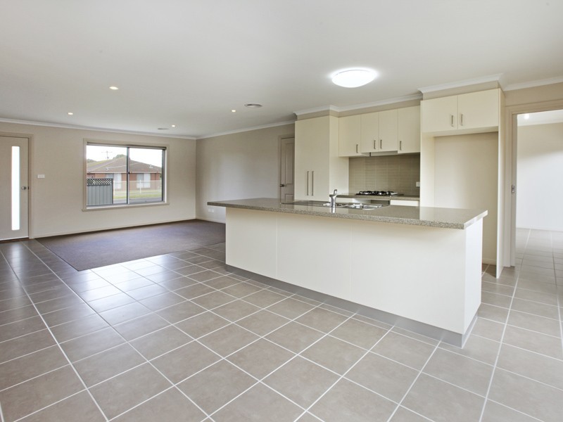 4/3-5 Dardell Crt, Norlane VIC 3214