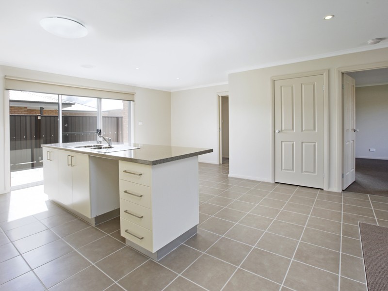 4/3-5 Dardell Crt, Norlane VIC 3214